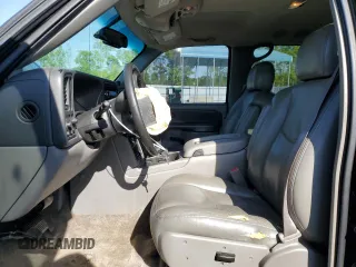 2003 GMC Yukon SLT z VIN 1GKEC13Z43R287134, wystawiony jako Copart lot #53506615 z przebiegiem 199 629 mil mil oraz Szkody całkowita. Historia ofert i sprzedaży dostępna na DreamBid. Obrazek 7.