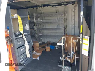 2014 Chevrolet Express Cargo z VIN 1GCSGAFX1E1153230, wystawiony jako IAAI lot #42267802 z przebiegiem 246 804 mil mil oraz . Historia ofert i sprzedaży dostępna na DreamBid. Obrazek 8.