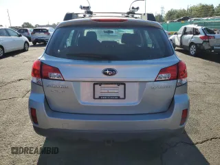 2014 Subaru Outback 2.5i with VIN 4S4BRCAC2E3268350, listed as a Copart auction lot 61493445 with 194,912 mi miles and Clean title. Bid and sale history available at DreamBid. Image 6.