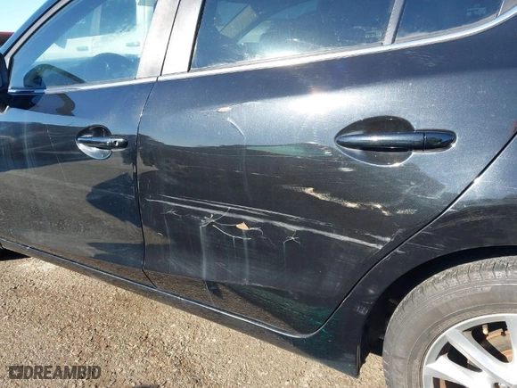 2015 Mazda Mazda3 i Touring with VIN 3MZBM1V7XFM234190, listed as a IAAI auction lot 41427344 with 118,191 mi miles. Bid and sale history available at carsss.com. Image 18.