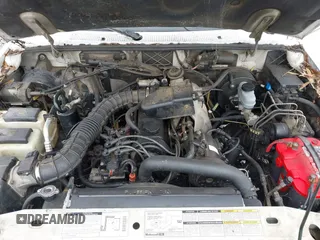 2001 Ford Ranger XL with VIN 1FTYR10C11TA34182, listed as a IAAI auction lot 41651908 with 189,926 mi miles. Bid and sale history available at carsss.com. Image 10.