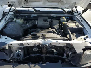 2006 Hummer H3 with VIN 5GTDN136968117085, listed as a Copart auction lot 83973934 with Not Provided miles and Salvage Title. Bid and sale history available at DreamBid. Image 11.