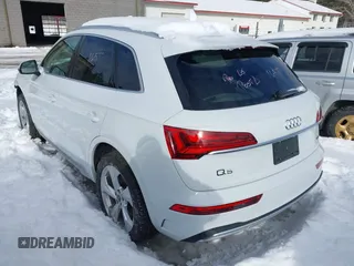 2021 Audi Q5 Prestige with VIN WA1CAAFY4M2108221, listed as a IAAI auction lot 41485079 with 14,154 mi miles. Bid and sale history available at carsss.com. Image 3.