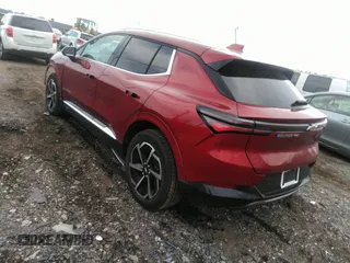 2025 Chevrolet Equinox EV LT z VIN 3GN7DLRR8SS156912, wystawiony jako IAAI lot #42019000 z przebiegiem 2 184 mil mil oraz . Historia ofert i sprzedaży dostępna na DreamBid. Obrazek 3.