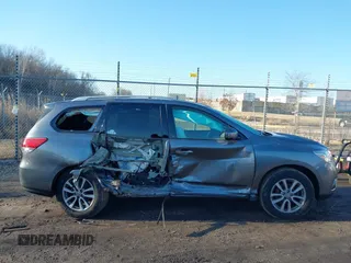 2015 Nissan Pathfinder Platinum с VIN 5N1AR2MM7FC682154, выставлен на аукционе IAAI как лот 41754633 с пробегом 134 866 миль миль и . История ставок и продаж доступна на DreamBid. Изображение 12.