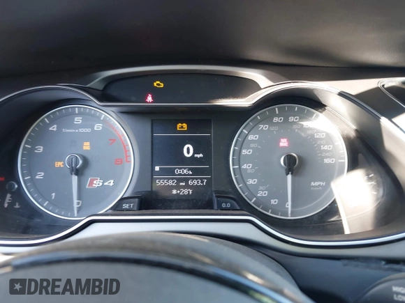 2014 Audi S4 Premium Plus with VIN WAUDGAFL3EA078839, listed as a IAAI auction lot 41428351 with 55,582 mi miles. Bid and sale history available at carsss.com. Image 7.