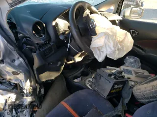 2015 Nissan Note SR with VIN 3N1CE2CP9FL366119, listed as a Copart auction lot 84079564 with Not provided miles and Salvage title. Bid and sale history available at DreamBid. Image 8.