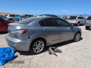 2011 Mazda 3 S Grand Touring z VIN JM1BL1W69B1470512, wystawiony jako Copart lot #61414355 z przebiegiem 191 277 mil mil oraz Czysty tytuł • Clean title. Historia ofert i sprzedaży dostępna na DreamBid. Obrazek 3.