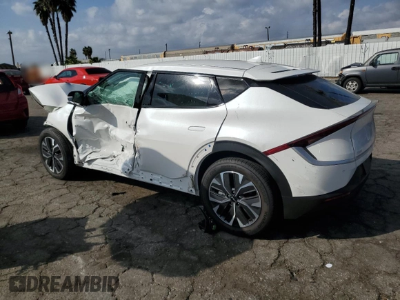 2024 Kia EV6 Light Long Range with VIN KNDC3DLC5R5184062, listed as a Copart auction lot 78050904 with 0 mi miles and Salvage Title. Bid and sale history available at carsss.com. Image 2.