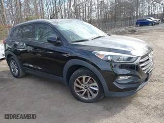 2016 Hyundai Tucson SE with VIN KM8J3CA42GU168610, listed as a IAAI auction lot 41639335 with 86,920 mi miles. Bid and sale history available at carsss.com. Image 1.