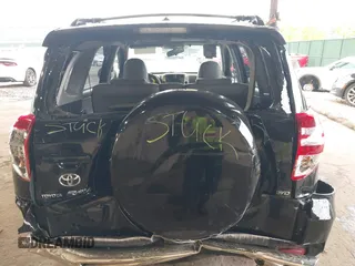 2010 Toyota RAV4 Limited z VIN JTMDF4DV3AD038717, wystawiony jako IAAI lot #42246230 z przebiegiem 140 854 mil mil oraz . Historia ofert i sprzedaży dostępna na DreamBid. Obrazek 6.