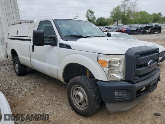 2013 Ford F-250 XL z VIN 1FTBF2B69DEB31067, wystawiony jako Copart lot #55297915 z przebiegiem 267 002 mil mil oraz Czysty tytuł • Clean title. Historia ofert i sprzedaży dostępna na DreamBid. Obrazek 4.