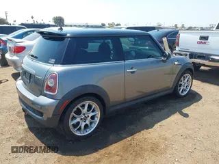 2010 MINI Hardtop S with VIN WMWMF7C53ATZ70244, listed as a IAAI auction lot 42673174 with 137,805 mi miles and . Bid and sale history available at DreamBid. Image 4.