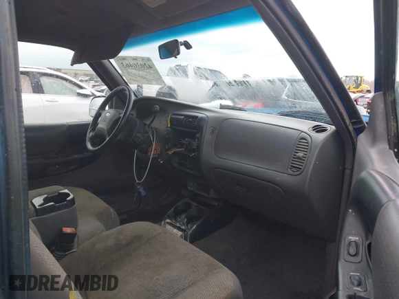 2002 Ford Ranger XL Fleet with VIN 1FTZR45E32TA36386, listed as a IAAI auction lot 42030463 with 150,812 mi miles and . Bid and sale history available at DreamBid. Image 5.