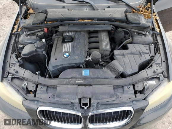 2011 BMW 3 Series 328i с VIN WBAPH7C50BE673834, выставлен на аукционе Copart как лот 51879015 с пробегом 165 666 миль миль и Списание • Salvage title. История ставок и продаж доступна на DreamBid. Изображение 11.