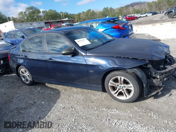 2008 BMW 3 Series 328i with VIN WBAVA37538NL52135, listed as a IAAI auction lot 41721538 with 117,121 mi miles. Bid and sale history available at carsss.com. Image 13.