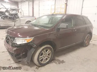 2011 Ford Edge SE with VIN 2FMDK3GC8BBA15727, listed as a IAAI auction lot 41687497 with 121,415 mi miles. Bid and sale history available at carsss.com. Image 2.