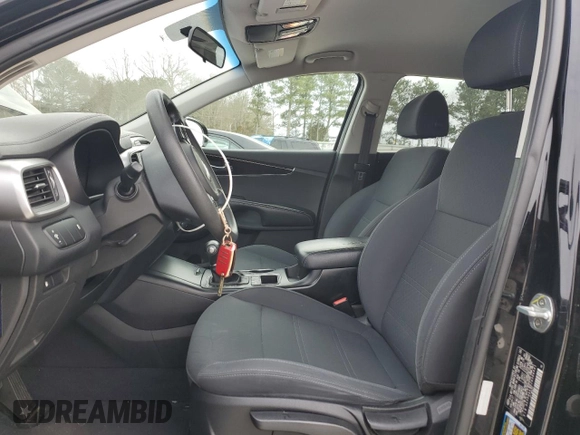 2018 Kia Sorento LX V6 with VIN 5XYPG4A57JG386441, listed as a Copart auction lot 44846925 with 104,561 mi miles and Salvage Title. Bid and sale history available at carsss.com. Image 7.