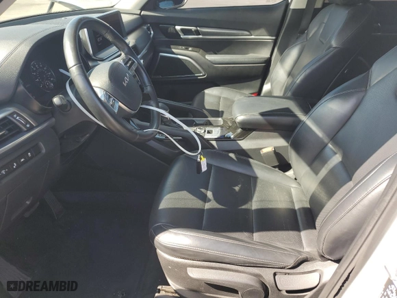2022 Kia Telluride LX with VIN 5XYP2DHCXNG228457, listed as a Copart auction lot 46715135 with 26,808 mi miles and Salvage Title. Bid and sale history available at carsss.com. Image 7.