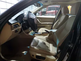 2007 BMW 3 Series 328xi with VIN WBAVC93587KX61816, listed as a Copart auction lot 88712135 with 0 mi miles and Salvage Title. Bid and sale history available at carsss.com. Image 7.