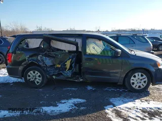 2016 Dodge Grand Caravan SE with VIN 2C4RDGBG1GR211030, listed as a IAAI auction lot 41386099 with 73,244 mi miles and . Bid and sale history available at DreamBid. Image 13.