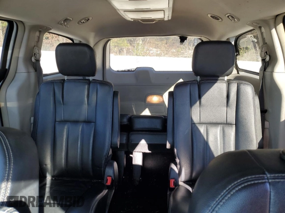 2015 Chrysler Town & Country LX with VIN 2C4RC1AG1FR675404, listed as a Copart auction lot 85792154 with 164,399 mi miles and Salvage Title. Bid and sale history available at carsss.com. Image 10.