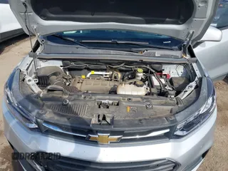 2021 Chevrolet Trax LS with VIN KL7CJKSB1MB308984, listed as a IAAI auction lot 41863856 with 46,121 mi miles. Bid and sale history available at carsss.com. Image 10.