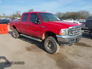 2002 Ford Super Duty F-250 XL with VIN 1FTNW21F32EA54756, listed as a IAAI auction lot 41856957 with 424,108 mi miles. Bid and sale history available at carsss.com. Image 1.