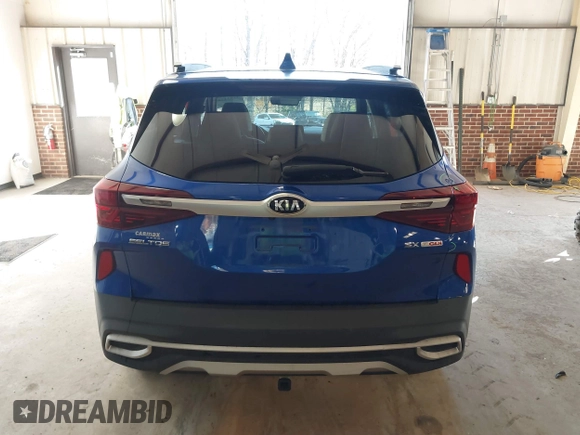 2021 Kia Seltos SX with VIN KNDETCA28M7154385, listed as a IAAI auction lot 41533749 with 34,973 mi miles. Bid and sale history available at carsss.com. Image 16.