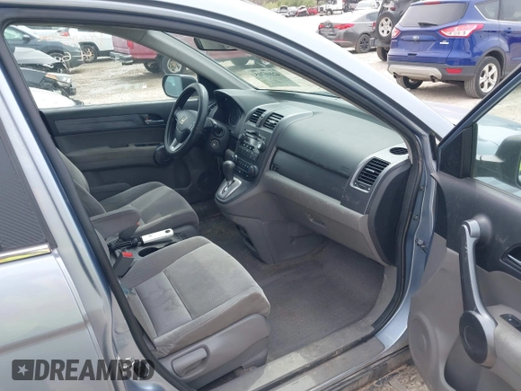 2008 Honda CR-V EX with VIN 5J6RE48588L005760, listed as a IAAI auction lot 42006705 with 135,607 mi miles. Bid and sale history available at carsss.com. Image 5.