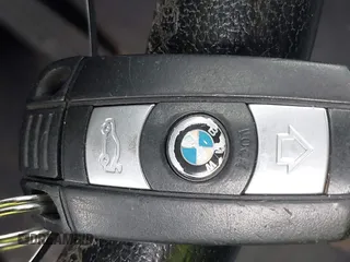 2013 BMW 1 Series 128i с VIN WBAUP7C57DVP25145, выставлен на аукционе IAAI как лот 42186423 с пробегом 131 222 миль миль и . История ставок и продаж доступна на DreamBid. Изображение 11.