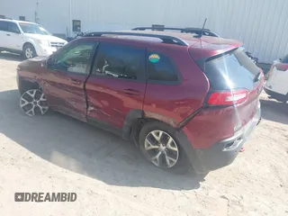 2018 Jeep Cherokee Trailhawk с VIN 1C4PJMBX1JD619990, выставлен на аукционе IAAI как лот 42240308 с пробегом Не указан миль и . История ставок и продаж доступна на DreamBid. Изображение 3.