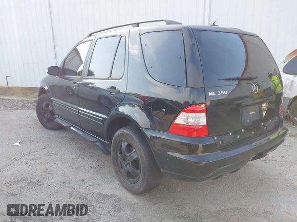 2004 Mercedes-Benz M 350 with VIN 4JGAB57E24A505420, listed as a IAAI auction lot 42070034 with 228,002 mi miles and . Bid and sale history available at carsss.com. Image 3.