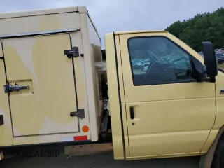 2021 Ford Econoline Cargo with VIN 1FDXE4FN2MDC34418, listed as a Copart auction lot 62347935 with 88,788 mi miles and Clean title. Bid and sale history available at DreamBid. Image 10.
