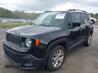 2018 Jeep Renegade Latitude z VIN ZACCJABB8JPJ33239, wystawiony jako IAAI lot #42270008 z przebiegiem 149 015 mil mil oraz . Historia ofert i sprzedaży dostępna na DreamBid. Obrazek 17.