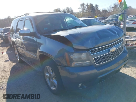 2010 Chevrolet Tahoe LTZ with VIN 1GNUKCE08AR198725, listed as a IAAI auction lot 41669190 with 239,097 mi miles and . Bid and sale history available at DreamBid. Image 13.