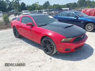 2010 Ford Mustang V6 with VIN 1ZVBP8AN1A5133297, listed as a IAAI auction lot 42603676 with 186,587 mi miles and . Bid and sale history available at DreamBid. Image 1.