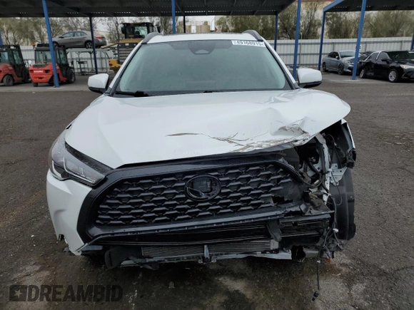 2023 Toyota Corolla Cross LE z VIN 7MUBAAAG5PV037601, wystawiony jako Copart lot #49168915 z przebiegiem 24 175 mil mil oraz Szkoda całkowita • Salvage title. Historia ofert i sprzedaży dostępna na DreamBid. Obrazek 5.