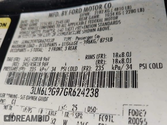 2016 Lincoln MKZ with VIN 3LN6L2G97GR624238, listed as a IAAI auction lot 41642853 with 205,832 mi miles. Bid and sale history available at carsss.com. Image 9.