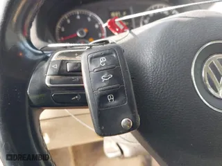 2015 Volkswagen Passat 1.8T Limited Edition with VIN 1VWAS7A32FC105305, listed as a IAAI auction lot 41046740 with 106,753 mi miles. Bid and sale history available at carsss.com. Image 11.
