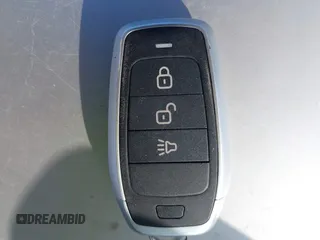 2015 Audi Q3 Premium Plus с VIN WA1EFCFSXFR007096, выставлен на аукционе IAAI как лот 42781603 с пробегом 156 717 миль миль и . История ставок и продаж доступна на DreamBid. Изображение 11.