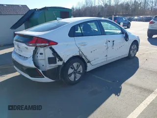 2019 Hyundai Ioniq Blue with VIN KMHC65LC2KU119660, listed as a IAAI auction lot 41710680 with 123,480 mi miles and . Bid and sale history available at DreamBid. Image 4.