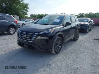 2024 Nissan Rogue S with VIN 5N1BT3AB6RC750690, listed as a IAAI auction lot 42087298 with 17,952 mi miles. Bid and sale history available at carsss.com. Image 2.