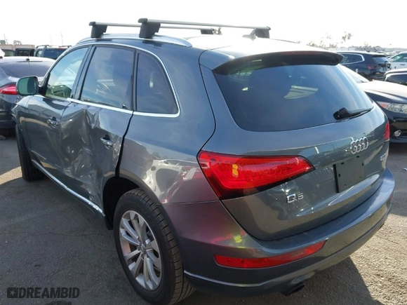 2013 Audi Q5 Premium Plus with VIN WA1LFAFP3DA076490, listed as a IAAI auction lot 41425099 with 112,334 mi miles. Bid and sale history available at carsss.com. Image 3.