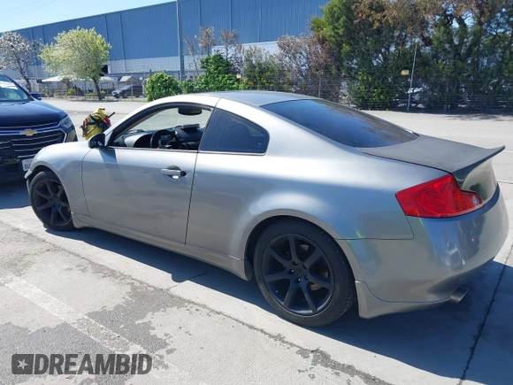 2004 Infiniti G35 w/Leather z VIN JNKCV54E84M811592, wystawiony jako IAAI lot #41946017 z przebiegiem Nie podano mil oraz . Historia ofert i sprzedaży dostępna na DreamBid. Obrazek 3.