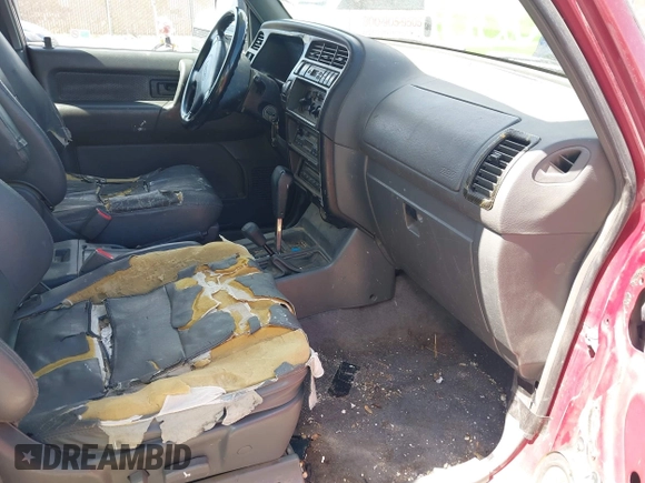 1999 Isuzu Trooper S with VIN JACDJ58X5X7928609, listed as a IAAI auction lot 42098158 with 159,674 mi miles and . Bid and sale history available at DreamBid. Image 5.