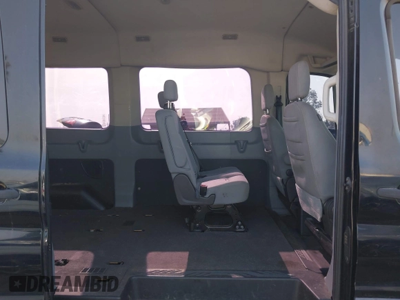 2016 Ford Transit XL with VIN 1FMZK1CM3GKB31942, listed as a IAAI auction lot 42597336 with 122,167 mi miles and . Bid and sale history available at DreamBid. Image 8.