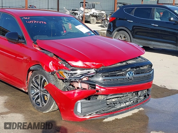 2024 Volkswagen Jetta Sport z VIN 3VWAM7BU7RM080664, wystawiony jako IAAI lot #41974493 z przebiegiem 14 254 mil mil oraz . Historia ofert i sprzedaży dostępna na DreamBid. Obrazek 6.