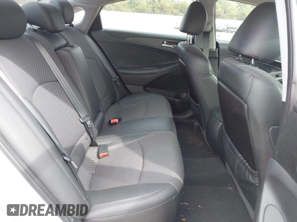 2012 Hyundai Sonata 2.4L Limited PZEV with VIN 5NPEC4AC2CH333580, listed as a IAAI auction lot 42024064 with 155,909 mi miles. Bid and sale history available at carsss.com. Image 8.