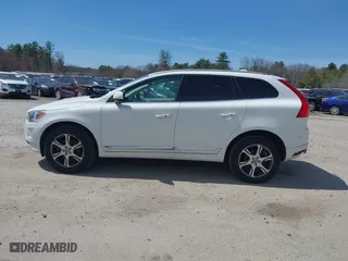 2014 Volvo XC60 3.0L R-Design Premier Plus with VIN YV4902DZ2E2548649, listed as a IAAI auction lot 42059892 with 160,624 mi miles. Bid and sale history available at carsss.com. Image 14.